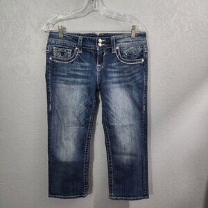 Vigoss Chelsea Capri Jeans Size 7/8 Blue Distressed Denim With Embellished Back